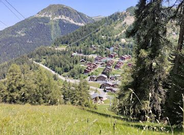 france/la-plagne/attraction/gma-moniteur-de-ski-accompagnateur-montagne