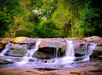 Pen Pob Mai Waterfall