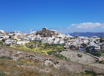 greece/santorini/attraction/old-mill