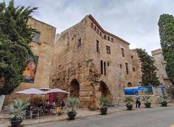 spain/tarragona/attraction/placa-del-pallol