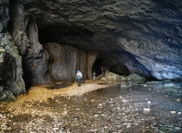 france/vercors-regional-natural-park/attraction/grotte-du-brudour