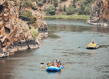 colorado/denver/attraction/ava-rafting-zipline