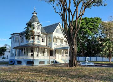 trinidad-and-tobago/san-juan-laventille/attraction/mille-fleurs