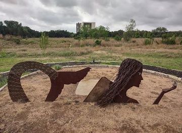 texas/austin/attraction/cedar-park-sculpture-garden