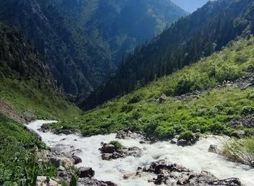kyrgyzstan/arslanbob-walnut-forest/attraction/reka-ushchele-kerei