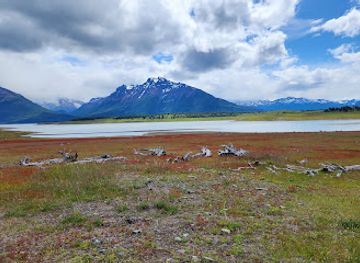 argentina/perito-moreno-glacier/attraction/la-angostura