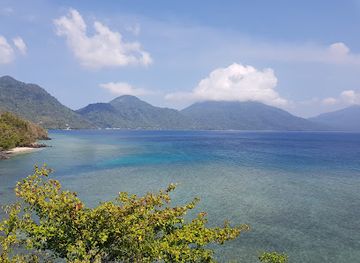 indonesia/north-sulawesi/attraction/monumen-yesus-memberkati