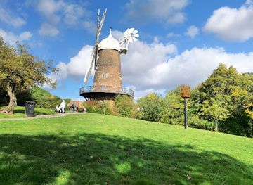 united-kingdom/nottingham/wollaton-park/attraction/green-s-windmill-and-science-centre