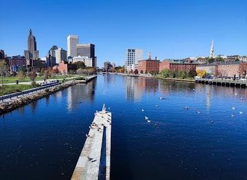 rhode-island/warwick/attraction/providence-river-walk
