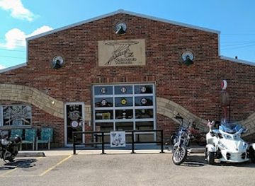 kansas/flint-hills/attraction/twisted-oz-motorcycle-museum