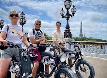 france/paris/attraction/xl-tour-bike-electric-bike-segway-tours-paris