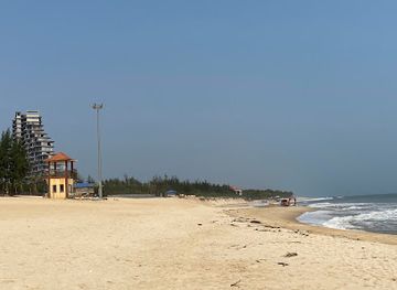 vietnam/south-central-coast/attraction/bao-ninh-beach