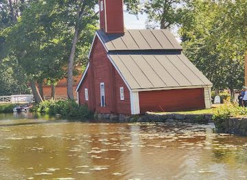 finland/pirkanmaa/attraction/vaino-linna-square