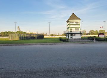 canada/charlottetown/attraction/red-shores-racetrack-casino