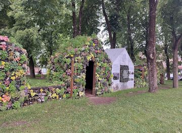 lithuania/anyksciai-treetop-walking-path/attraction/a-baranausko-aikste