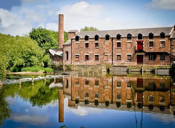 united-kingdom/leeds/attraction/thwaite-watermill