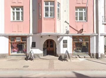 finland/oulu/attraction/tatu-vaaskiven-muistolaatta