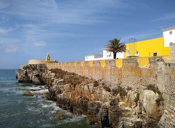 portugal/peniche/attraction/prainha-de-sao-pedro