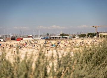 france/la-rochelle/attraction/plage-des-minimes