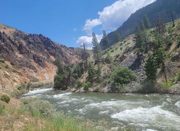 idaho/owyhee/attraction/payette-river-scenic-byway