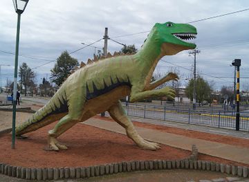 chile/nuble-region/attraction/plaza-de-dinosaurios-chillan