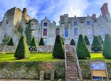 united-kingdom/powys/attraction/hay-castle