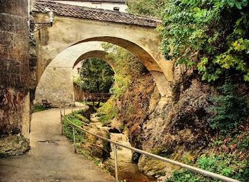 romania/brasov/attraction/strada-dupa-ziduri