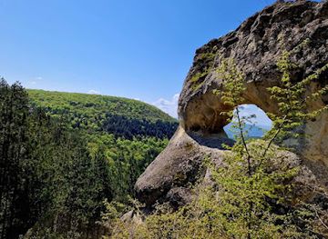 bulgaria/shumen/attraction/shumen-plateau-nature-park