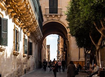 malta/valletta/attraction/palace-armoury