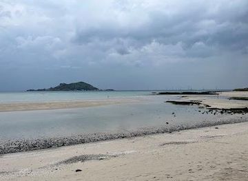 south-korea/jeju-city/attraction/geumneung-beach