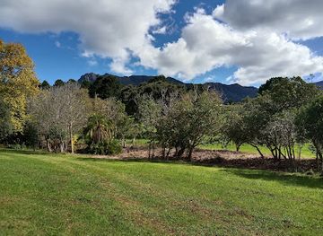 south-africa/cape-town/constantia/attraction/bel-ombre-meadow