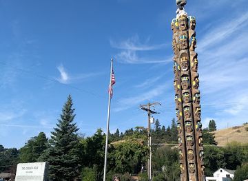 idaho/palouse/attraction/the-codger-pole