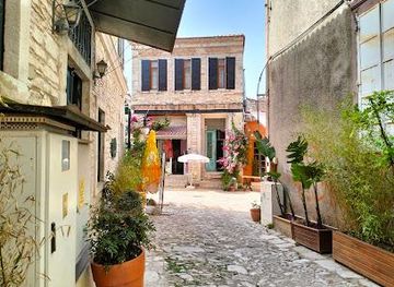 turkiye/izmir/attraction/urla-sanat-sokagi