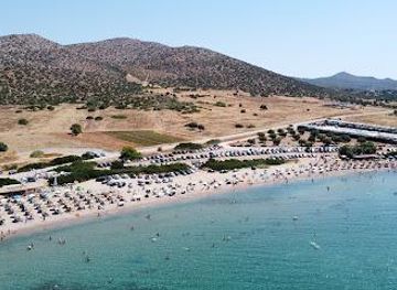 greece/athens/attraction/charakas-beach