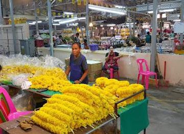 thailand/rattanakosin/attraction/saphan-phut-night-market