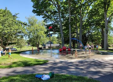 massachusetts/north-shore/attraction/david-s-lynch-memorial-park