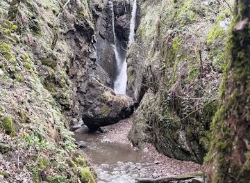 armenia/arevik-national-park/attraction/tsav-waterfall
