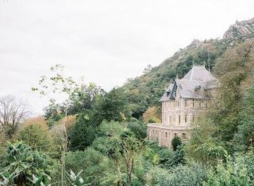 portugal/cascais/attraction/palacio-e-parque-biester