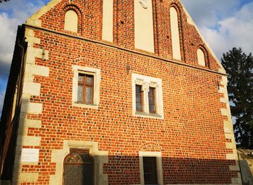 poland/wiślica/attraction/collegiate-basilica-of-the-birth-of-the-blessed-virgin-mary-wislica