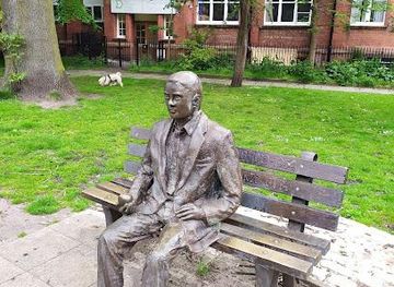 united-kingdom/manchester/attraction/alan-turing-memorial