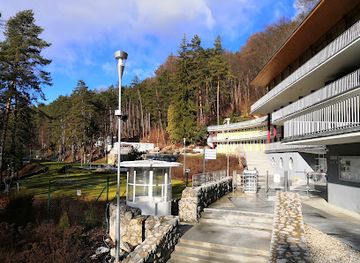 slovakia/trencin-region/attraction/spa-wellness-zelena-zaba
