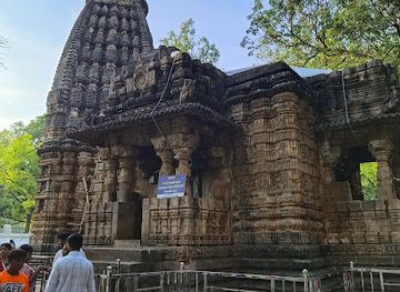 india/raipur/attraction/36montane