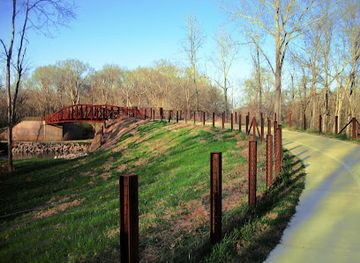 alabama/huntsville/attraction/j-d-annie-s-hays-nature-preserve