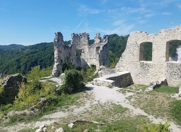 croatia/baranja/attraction/samobor-castle