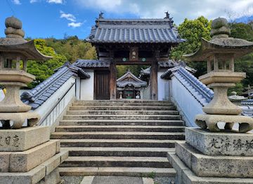 japan/naoshima-island/attraction/ando-museum