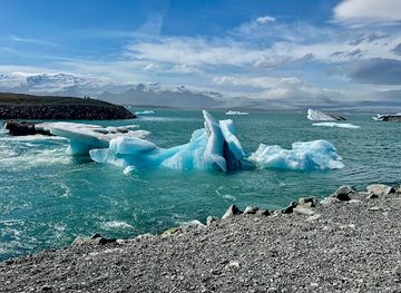 iceland/eastern-region/attraction/viewpoint-over-jokulsarlon
