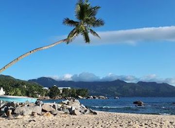 seychelles/anse-royale/attraction/glacis-beach