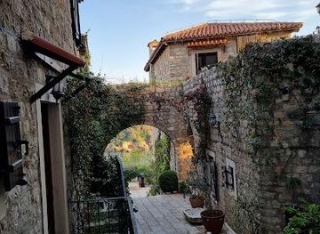 albania/lezhe/attraction/altstadt-old-town-ulcinj