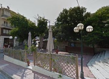 greece/kavala/attraction/kokkini-plateia