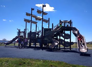 new-york/fire-island/attraction/shorefront-park